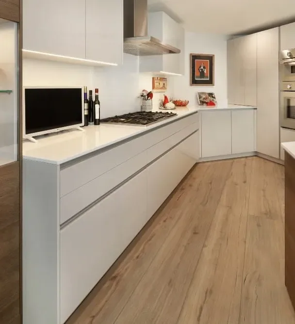 6th Avenue by Studio Europa Leicht